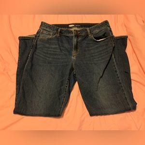 Old Navy boot cut jeans size 12 short. $10
